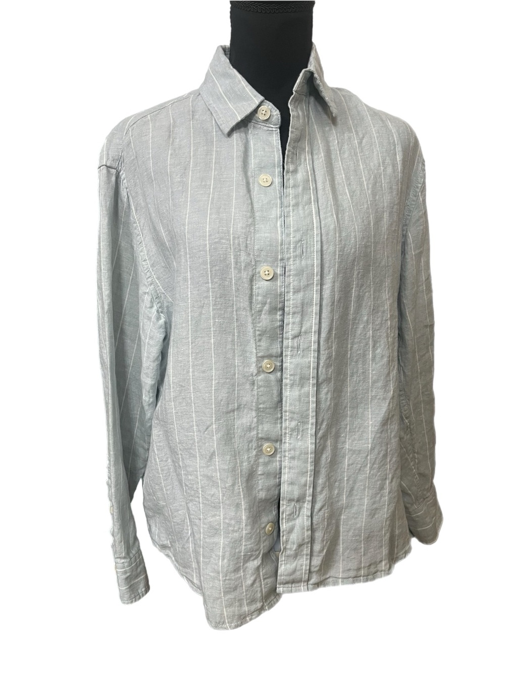 Abercrombie & Fitch Light Blue Linen Pinstripe Button-Down Shirt